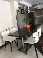 پیک موتوری و کارگر نیازمندیم