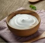 ماست چکیده و موسیر مخصوص لبنیاتی و رستوران