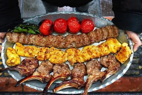 کباب پز آقا در تهران هستم