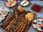 کمک آشپز خانم در قم هستم