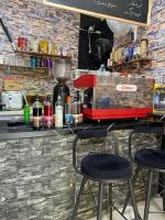 باریستا حتی مبتدی نیازمندیم
