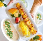 به یک نفر آقا جهت کار در تهیه غذا نیازمندیم 
