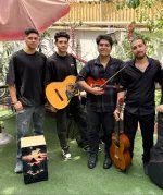 گروه موسیقی زنده برای اجرای کافه و رستوران و مراسم
