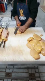 کباب زن آقا در تهران هستم