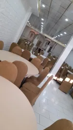 آشپز ،تخته کار ، کمک آشپز. نیرو ساده خانم نیازمندیم