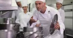 آشپز آقا در تهران هستم 