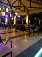 سر آشپز کمک آشپز و ظرفشور نیازمندیم