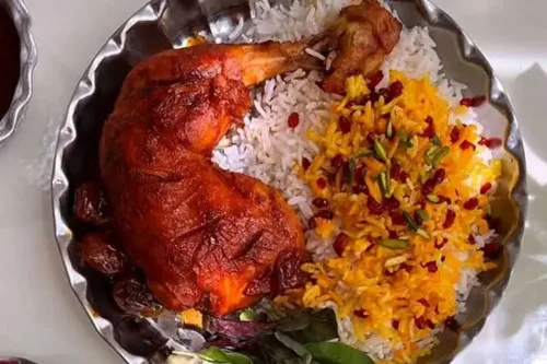 گارسون آقا در تهران هستم