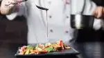 کارگر ساده آقا در تهران هستم
