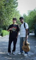 نوازنده و خواننده