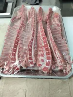 پخش گوشت بره نر گوساله تازه با قیمت عالی در قم